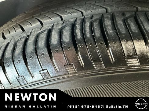 Used 2021 Nissan Sentra S FWD image 40