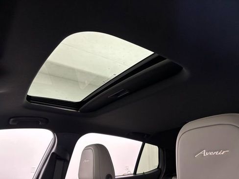 New 2026 Buick Envista Sport Touring FWD image 5
