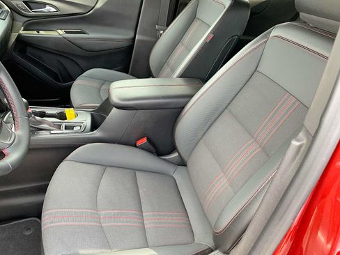 Certified 2023 Chevrolet Equinox RS AWD/4WD image 18