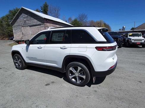 New 2024 Jeep Grand Cherokee Limited 4xe image 6