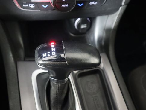 Used 2023 Dodge Charger GT image 38