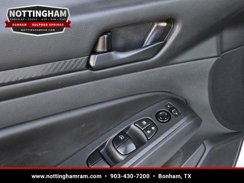 Used 2023 Nissan Altima 2.5 S FWD image 25