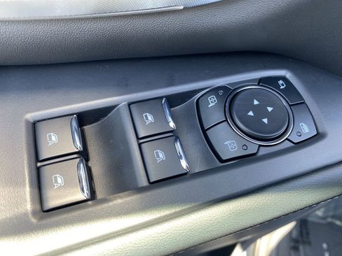 New 2026 Ford Expedition Max Platinum image 18