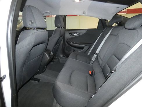 Used 2024 Chevrolet Malibu LT FWD image 22