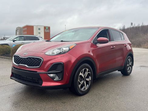Used 2021 Kia Sportage LX image 9