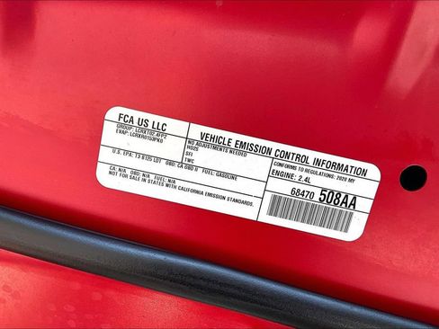 Used 2020 Dodge Journey SE w/ SE Popular Equipment Group FWD image 37