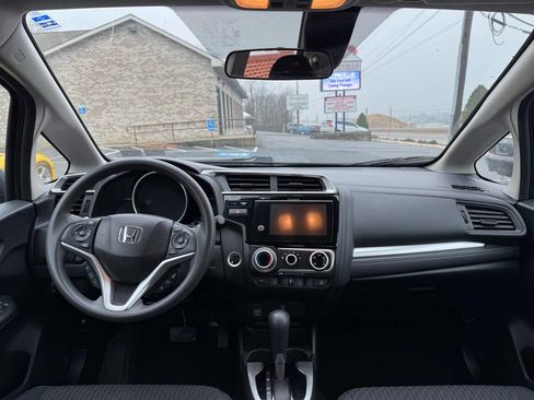 Used 2018 Honda Fit EX image 24