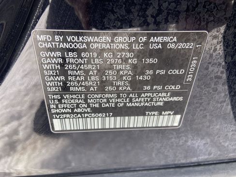 Used 2023 Volkswagen Atlas SEL Premium AWD/4WD image 37