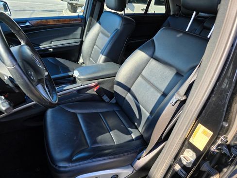 Used 2010 Mercedes-Benz ML 350 ML 350 4MATIC AWD 4dr SUV w/ Premium 1 Pkg image 11