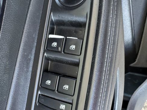 Used 2019 Buick Encore Preferred FWD image 40
