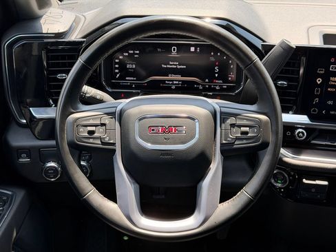 Used 2025 GMC Sierra 1500 SLT RWD image 19