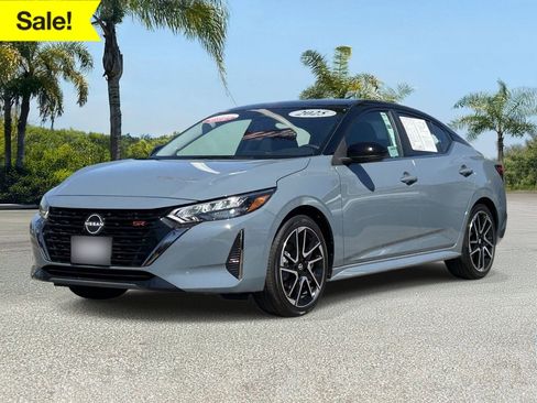 Certified 2025 Nissan Sentra SR image 1