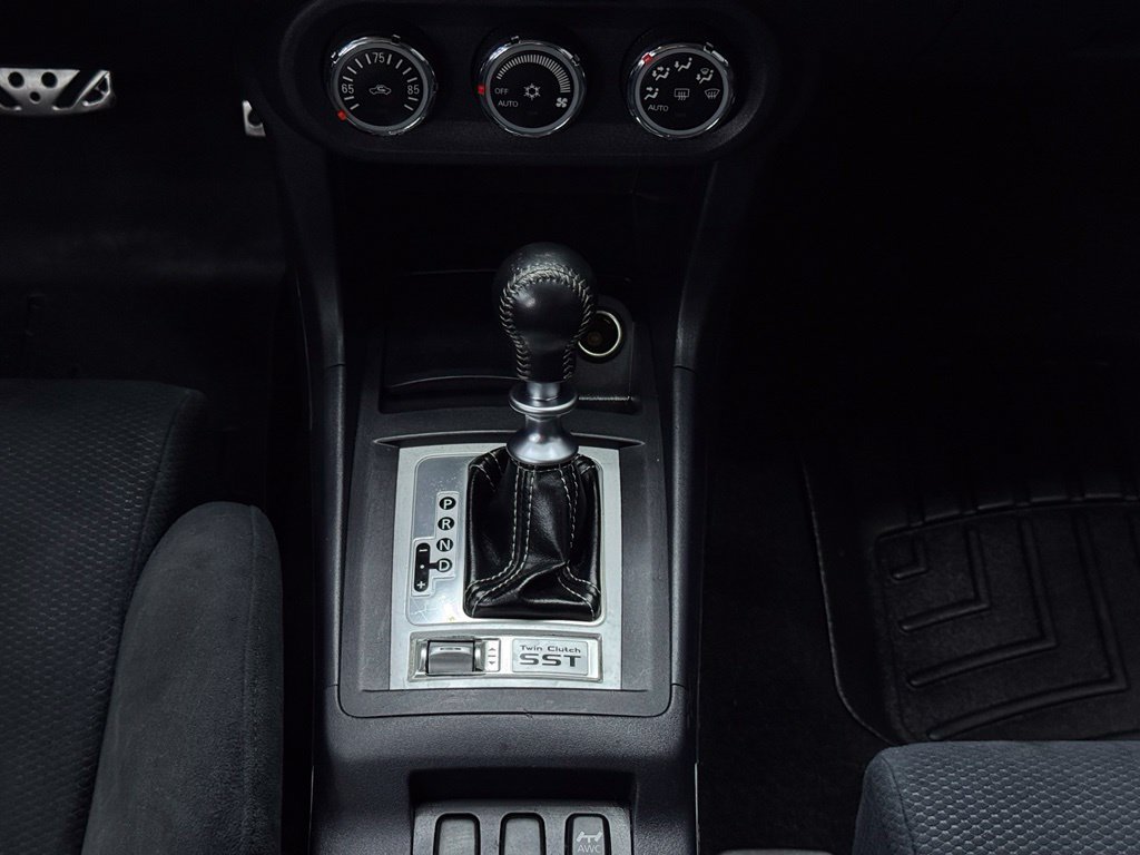 Used 2010 Mitsubishi Lancer Evolution SE AWD/4WD image 12