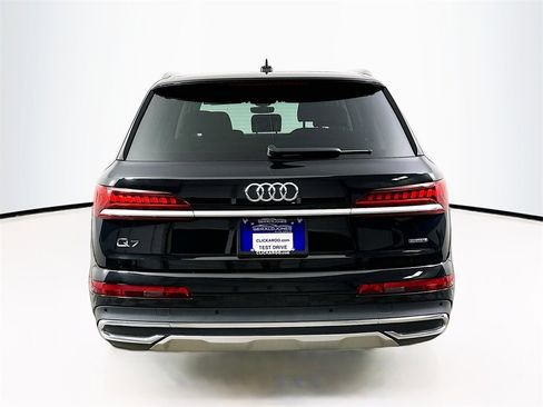 Used 2023 Audi Q7 2.0T Premium w/ Convenience Package image 15