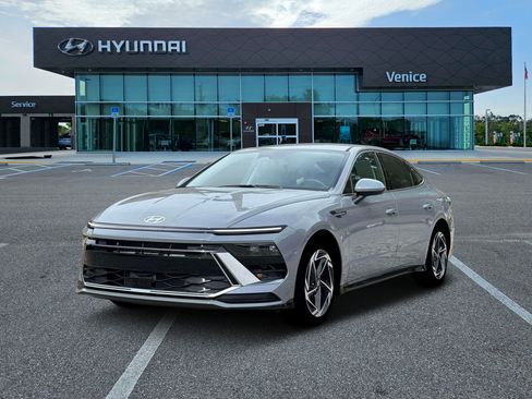 New 2026 Hyundai Sonata SEL FWD image 1