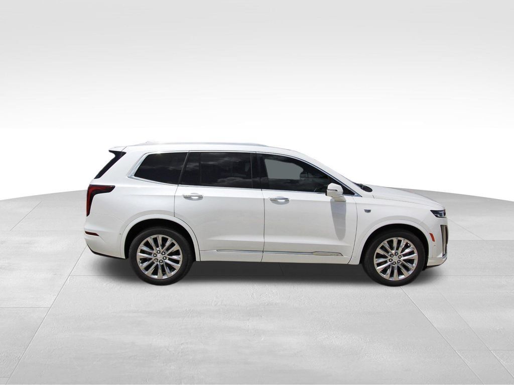 Certified 2023 Cadillac XT6 Premium Luxury w/ Technology Package FWD image 5