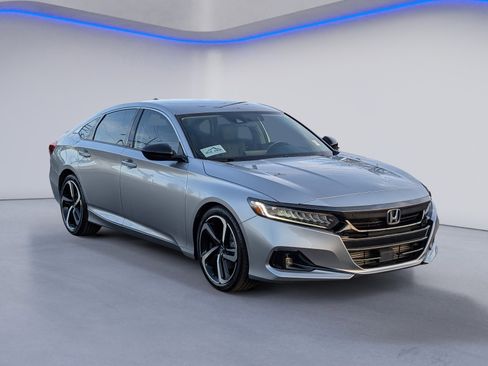 Used 2022 Honda Accord Sport Special Edition image 11
