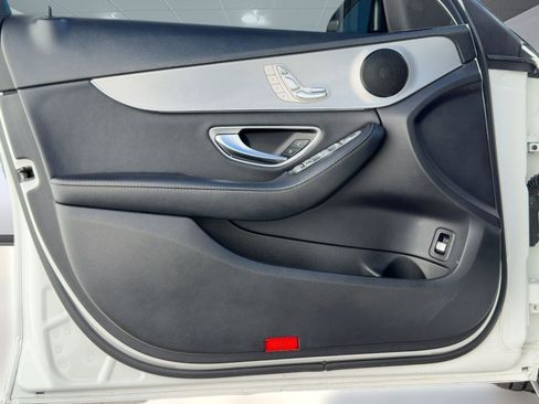 Used 2019 Mercedes-Benz C 300 Sedan image 31