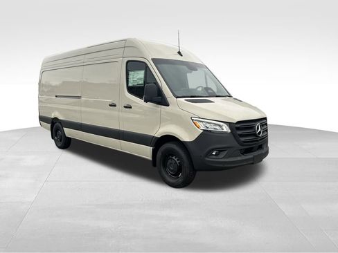 New 2026 Mercedes-Benz Sprinter 2500 image 7