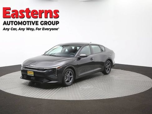 Used 2025 Kia K4 FWD image 54
