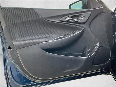 Used 2022 Chevrolet Malibu LT image 18