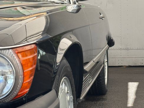 Used 1989 Mercedes-Benz 560 SL image 36