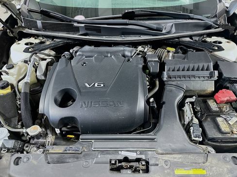 Used 2017 Nissan Maxima 3.5 SV image 31