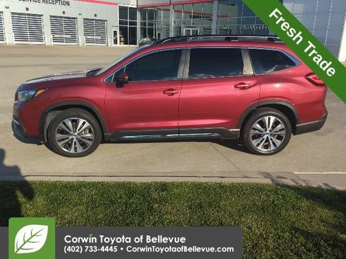 Used 2021 Subaru Ascent Limited w/ Technology Package AWD/4WD image 7