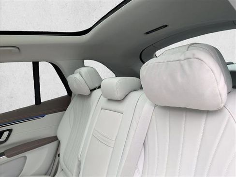 Certified 2023 Mercedes-Benz EQS 580 4MATIC SUV image 12