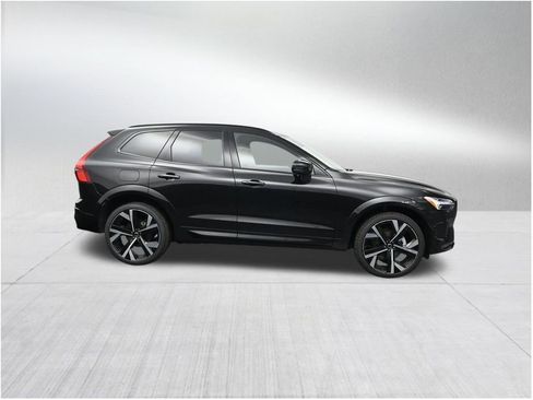 New 2026 Volvo XC60 B5 Ultra AWD/4WD image 6