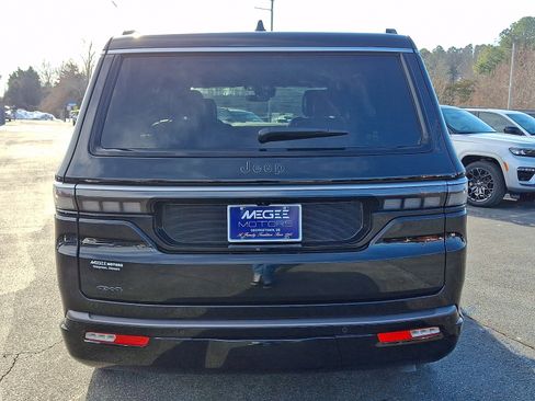 New 2026 Jeep Grand Wagoneer 4X4 image 5