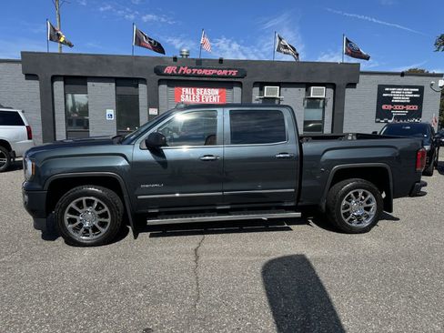 Used 2018 GMC Sierra 1500 Denali image 2