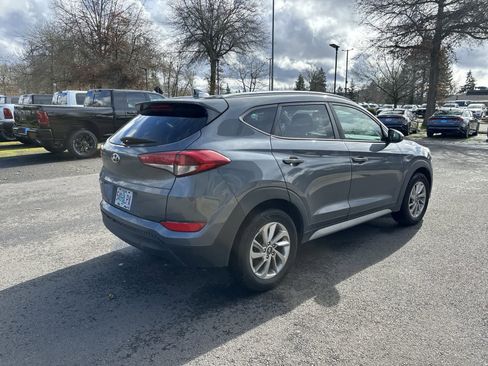 Used 2018 Hyundai Tucson SEL image 4