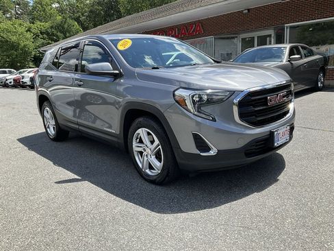 Used 2018 GMC Terrain SLE AWD/4WD image 3