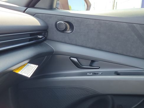 Used 2025 Hyundai Elantra N FWD image 31