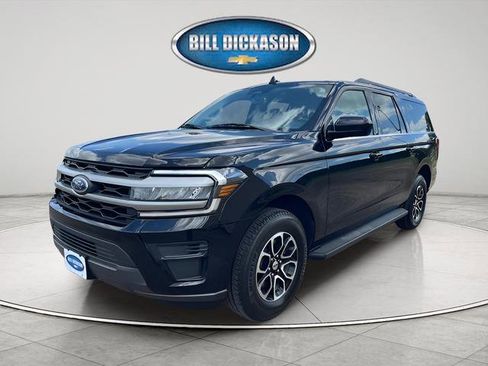 Used 2024 Ford Expedition Max XLT image 3