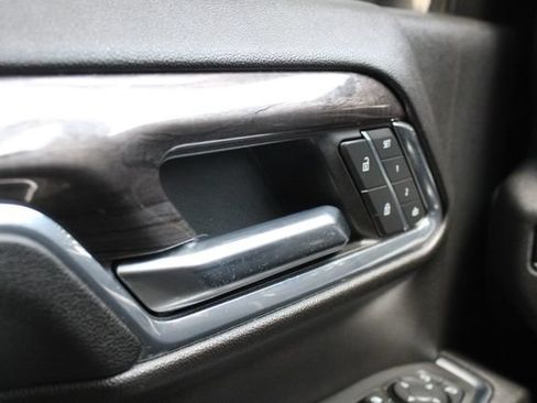 Used 2024 Chevrolet Silverado 2500 LTZ AWD/4WD image 7