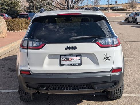 Used 2022 Jeep Cherokee Latitude w/ Sun & Sound Group image 5