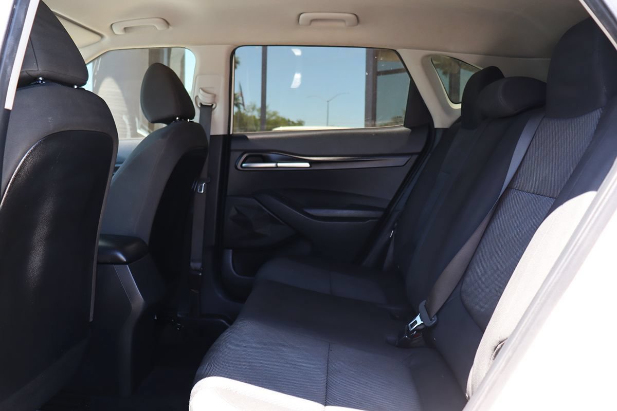 Used 2023 Kia Seltos LX AWD/4WD image 30