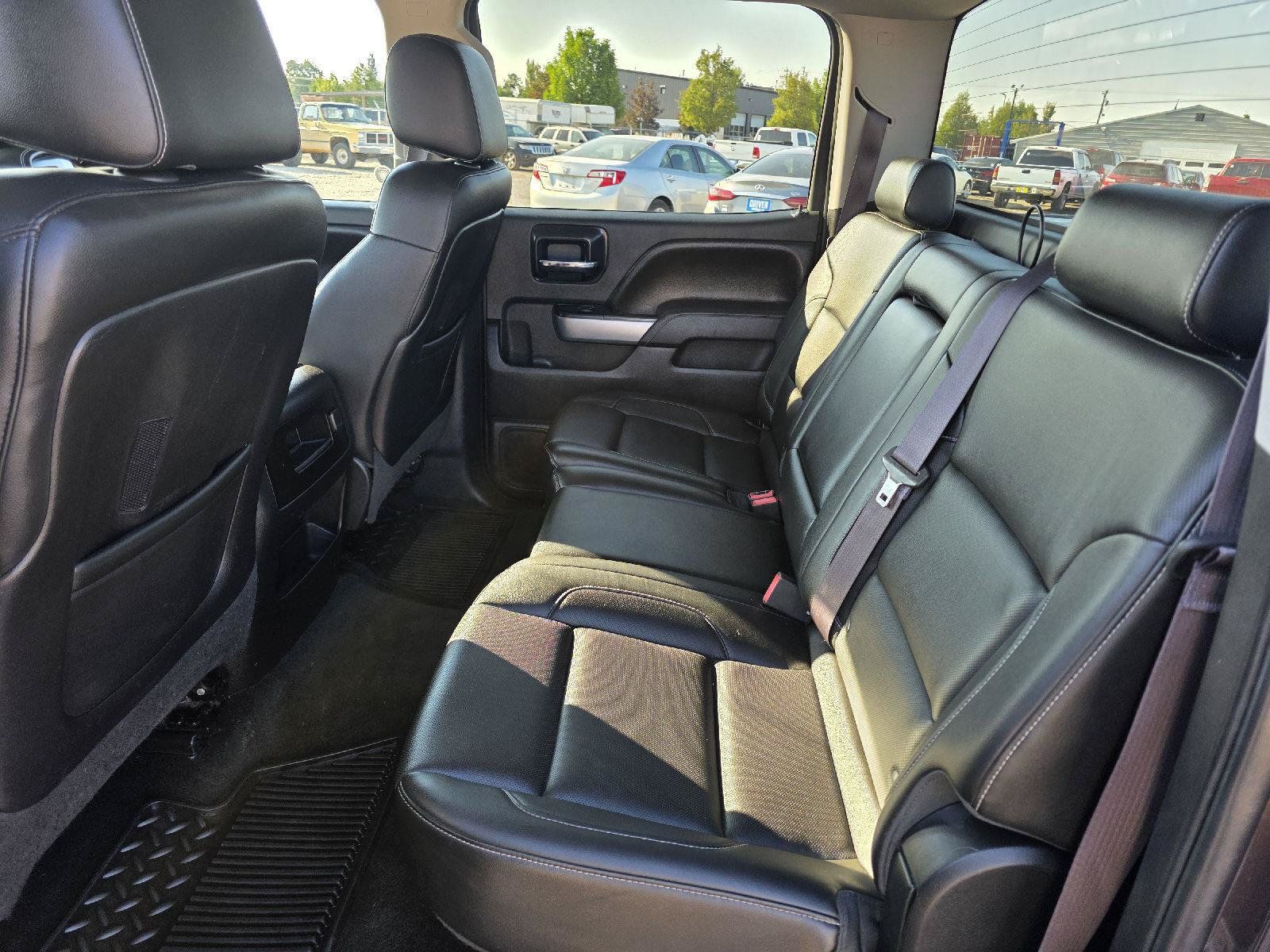 Used 2014 Chevrolet Silverado 1500 LTZ AWD/4WD image 10