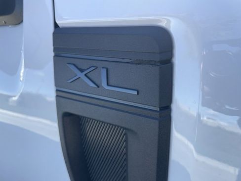 New 2026 Ford Maverick XL image 28