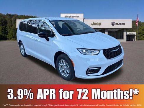 New 2026 Chrysler Pacifica Select FWD image 1