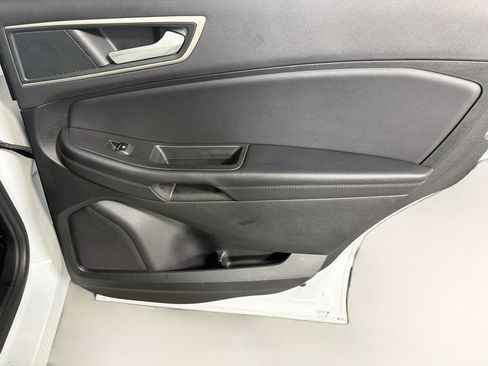 Used 2024 Ford Edge SEL AWD/4WD image 28