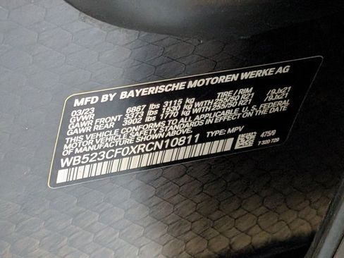 Used 2024 BMW iX xDrive50 w/ Premium Package AWD/4WD image 26