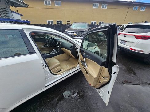 Used 2006 Lexus IS 350 image 27