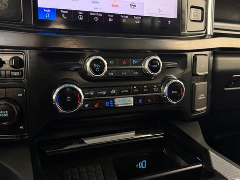 Used 2025 Ford F250 Lariat AWD/4WD image 20