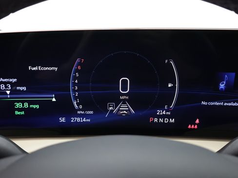 Used 2025 Cadillac XT4 Premium Luxury w/ Cold Weather Package FWD image 23
