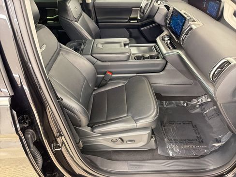 Certified 2025 Ford Expedition Max Platinum AWD/4WD image 29