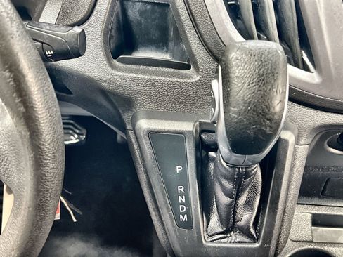 Used 2019 Ford Transit 350 XLT image 21