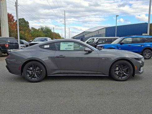 New 2025 Ford Mustang GT image 8